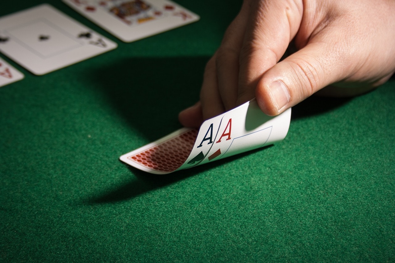 Why many players prefer starting small before exploring more options